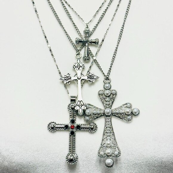 Y2k 2000s style 4 pcs set Silver cross necklace set - Picture 2 of 3